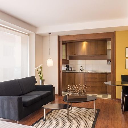 Hotel Lugano Suites Богота Екстериор снимка