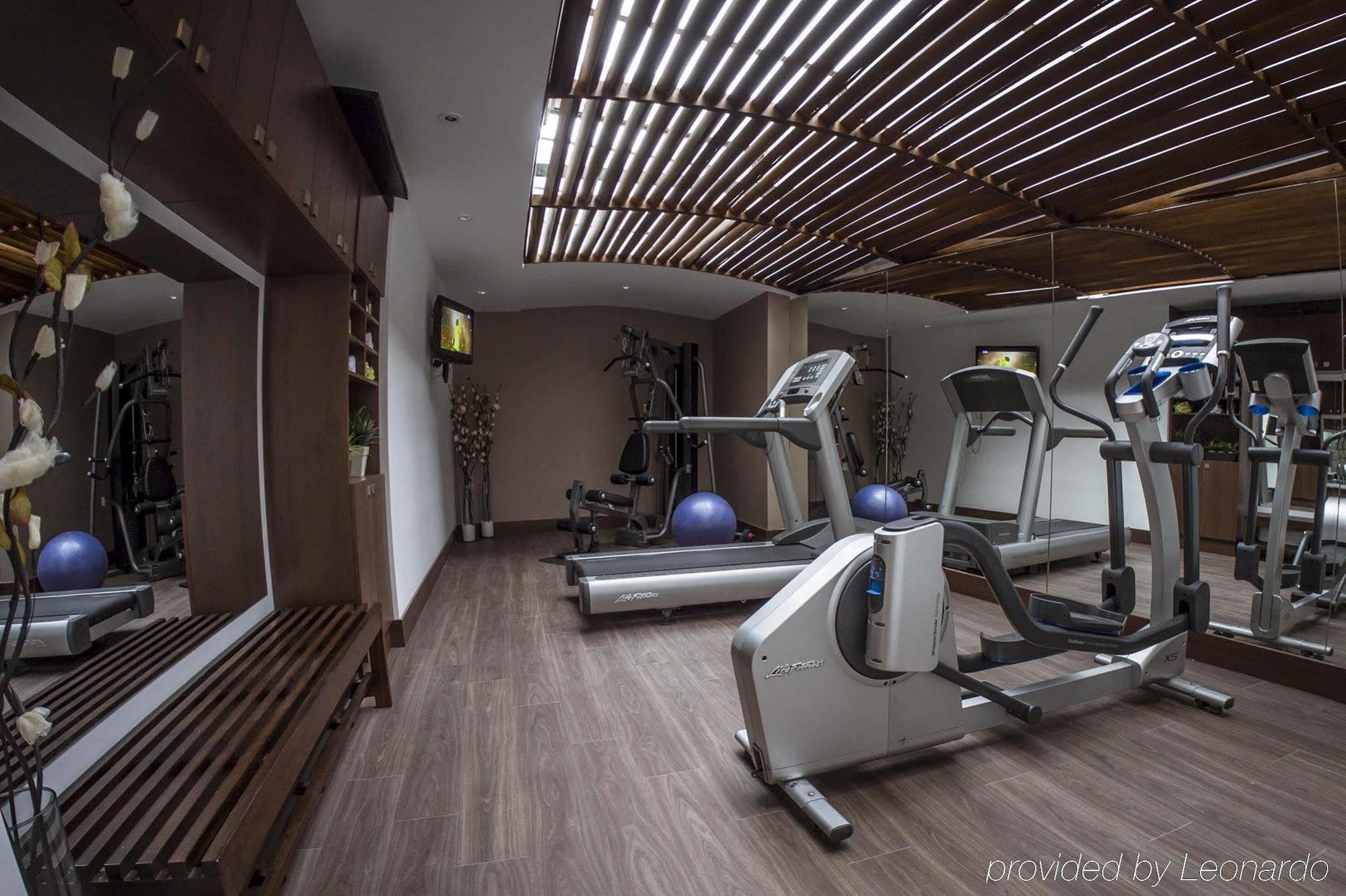 Hotel Lugano Suites Богота Екстериор снимка