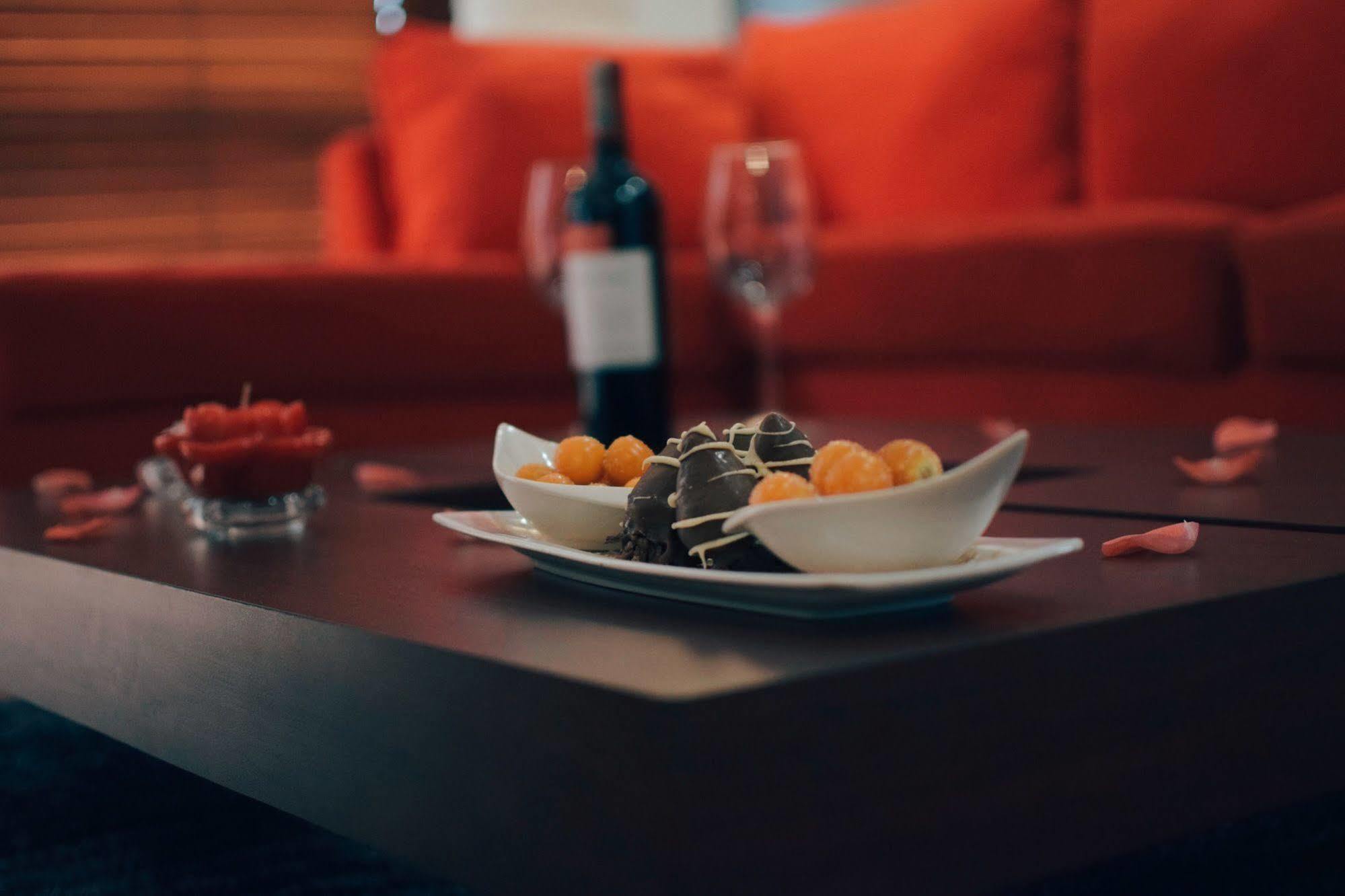 Hotel Lugano Suites Богота Екстериор снимка