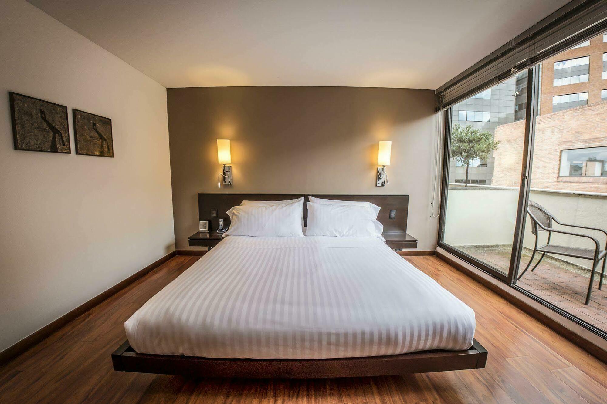 Hotel Lugano Suites Богота Екстериор снимка